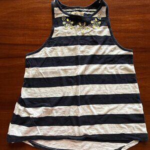 Hollister Tank Size S